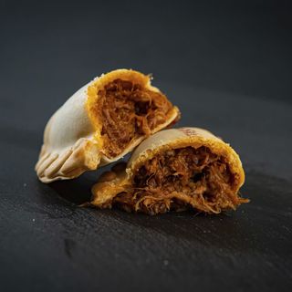 Empanada Premium Costillitas BBQ