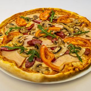 Піца Стріла Амура (580г)