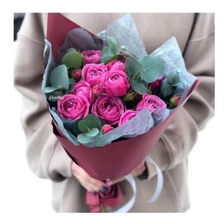 სპრეი ვარდების მინი თაიგული