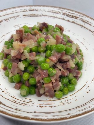 Guisantes Con Jamón