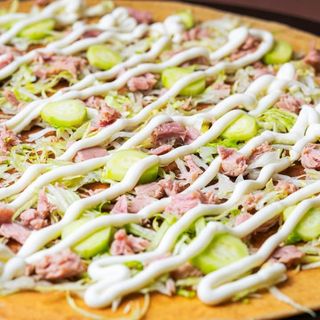 Палачинка Риба тон, айсберг, краставички и лека майонеза-пълнозърнеста 260г