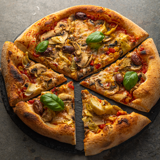 Pizza Veggie de post medie