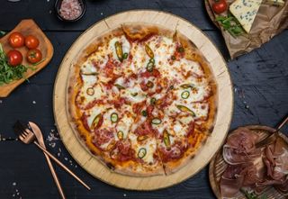 Pizza Diavolo Ø 32cm
