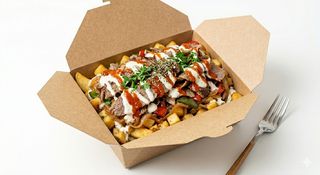 Patatine fritte con donner kebab