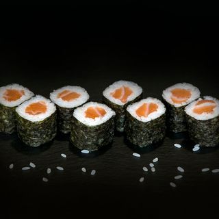 Hossomaki Salmão ﻿( 8 peças )