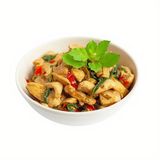 Pollo con albahaca en caldero estilo tailandés