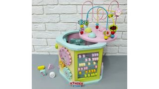 Деревянный развивающий бизикуб с монтессори