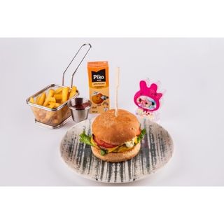 Детский комбо с бургером