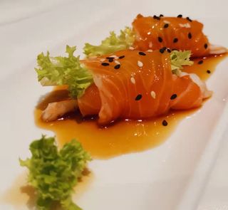 326.Ebi deluxe 2 pezzi