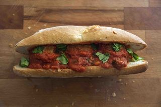 Panino con polpettine della nonna