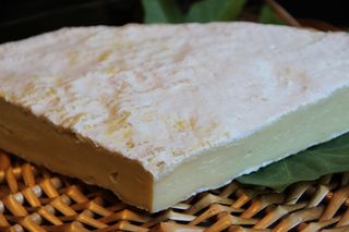 Brie De Meaux DO 220 Gr aprox