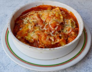 Tutti Pasti Gratinado Bolognesa