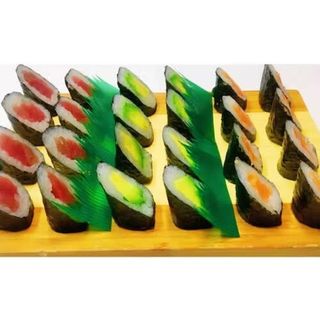 F1 bandeja maki (24 piezas)