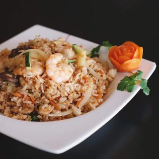 Arroz frito de la casa