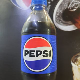 Пепсі кола 0.5 л