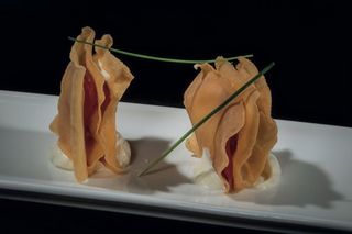 M10.Millefoglie di tonno spicy (3 pz）