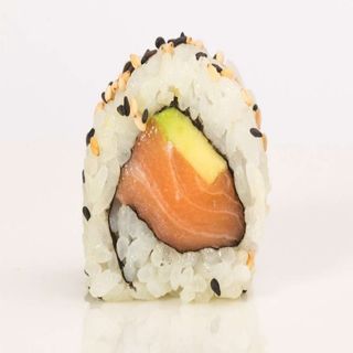 Uramaki salmone e avocado