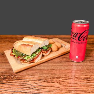 Menù olive all'oscalana e bibita a scelta