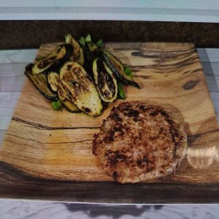 Hamburger da 200 gr. al piatto 