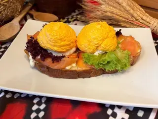 Панський сніданок з лососем (310g)