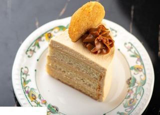 Caramel Cake
