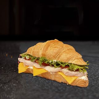 Круасан Курка Сир (260г)