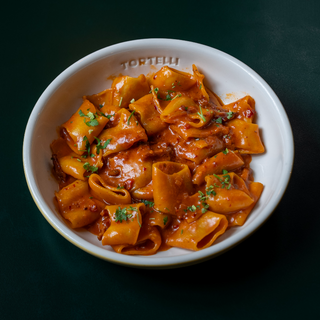 Paccheri alla vodka con N`duja