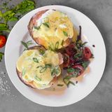 Oua benedict cu Somon afumat