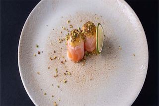 G8. Gunkan pistacchio