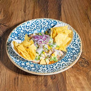 Ceviche de Robalo e Camarão