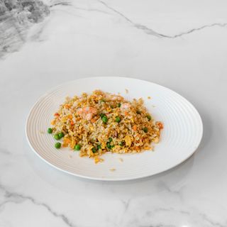 Riso con gamberetti 虾仁炒饭