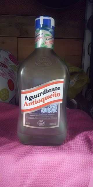 Aguardiente  Antioqueño Tapa Azul