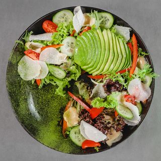 Салат овочевий (290г)