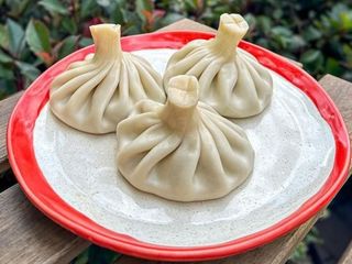 Хінкалі з вишнями  ( 3 шт )