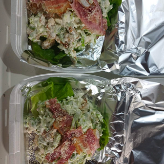 Caesar salata i Pizzeta 600gr