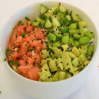 Poke De Salmón