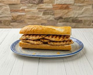 Bocadillo De Pollo