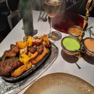 Parrillada Mixta Tandoori (Para 4 Personas)