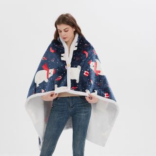 Patura tip pelerina, Eurozep, de purtat, dimensiune 150 x 100 cm, pufoasa