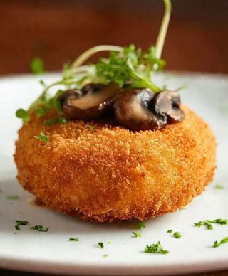 Krokiet z kapustą i pieczarkami 1 szt