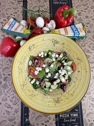 Salata greceasca