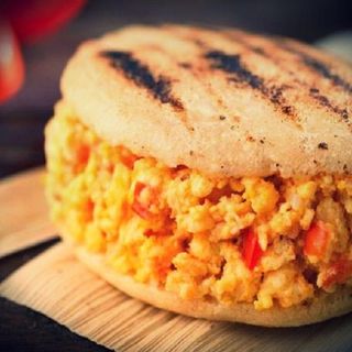 Arepa de pericos 