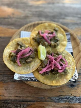 Tacos de lengua