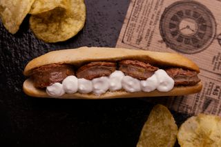 10 Montadito De Crema De Camember Y Chorizo