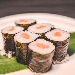 Hosomaki Salmone