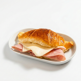 Medialuna De Jamón Y Queso