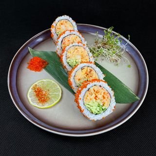 Uramaki Pikantna Sałatka Krabowa