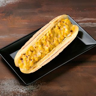 Хот-дог Америка з молочною сосискою