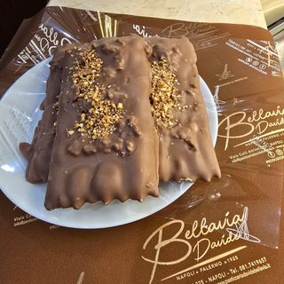 Chiacchiere al forno farcite con crema Rocher confezione da kg. 1