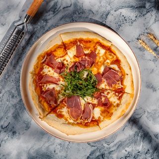 პიცა პარმა "ჰამი"